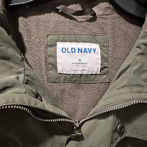 Men’s Old Navy anorak style jacket. - Picture 3 of 3